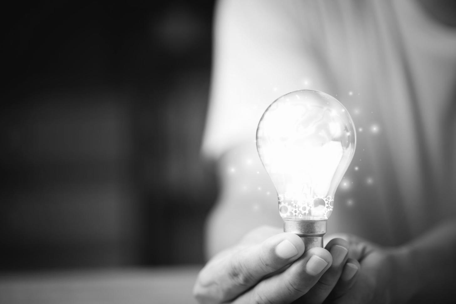 Kurs eğitmeni ve katılımcı etkileşimi